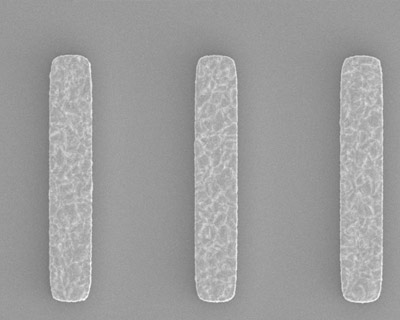Au-bump电子显微镜上下视图